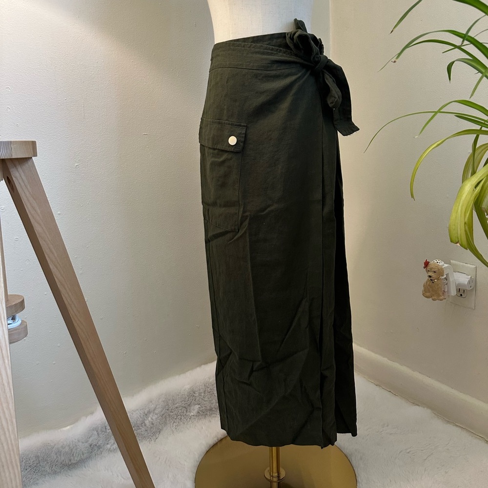 ZARA MIDI SKIRT. Size S.